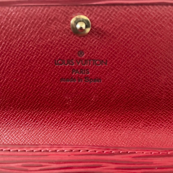 Louis Vuitton Portefueille Sarah Wallet - Picture 13 of 16